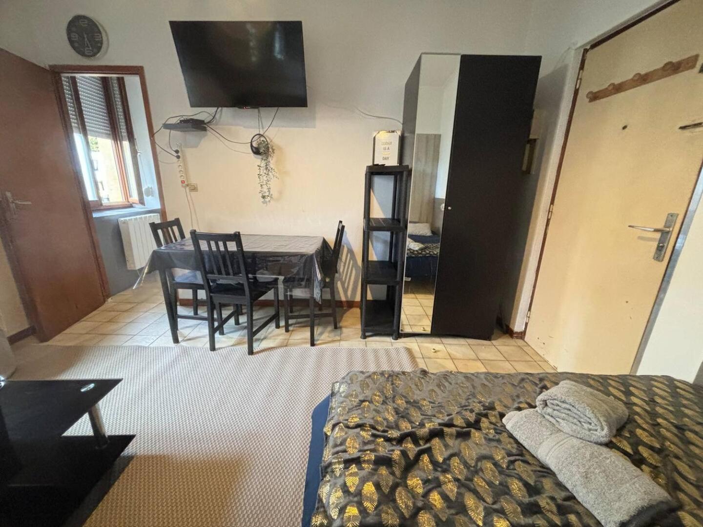 Apartamento Le Lorrain Wifi Un Sejour A Part Metz Exterior foto